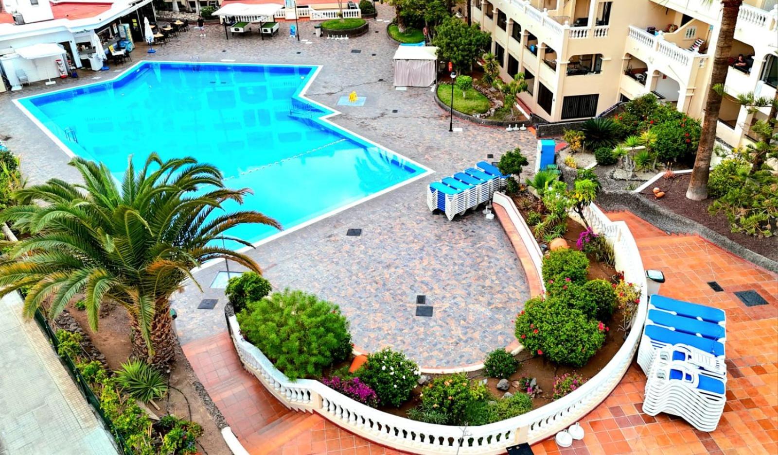 Spacious 3-Bedroom Duplex Apartment With Heated Pool & Ocean View In Los Cristianos, Arona Dış mekan fotoğraf